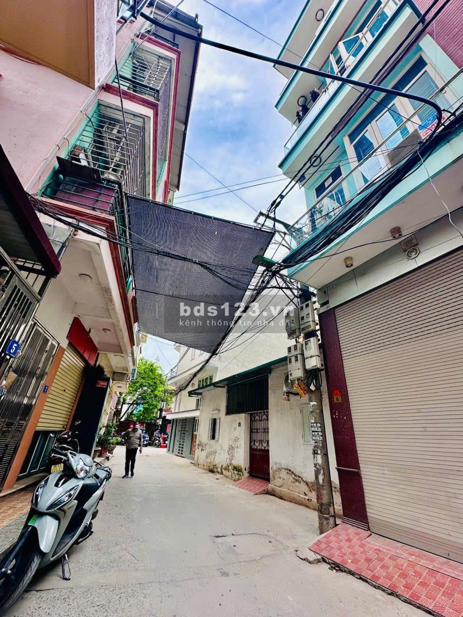 Bán Nhà ngõ 136 Cầu Diễn, 60m² x 4 Tầng, Ô Tô tránh, Kinh Doanh – giá 11.x Tỷ