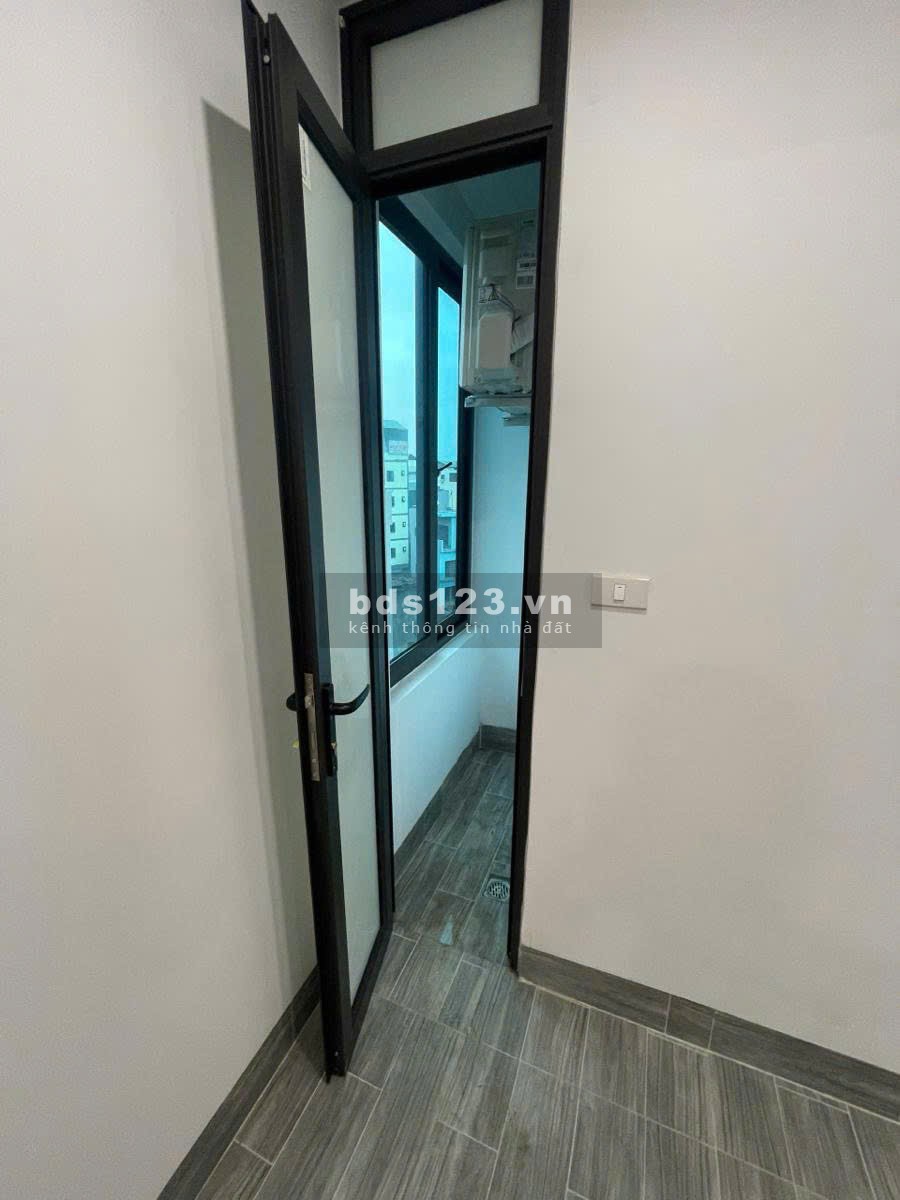 Bán Ccmn mới đẹp ngõ 136 Cầu Diễn, 50m² x 8 Tầng, Thang Máy – Dòng Tiền 60Tr/Tháng, giá chỉ 13.x Tỷ