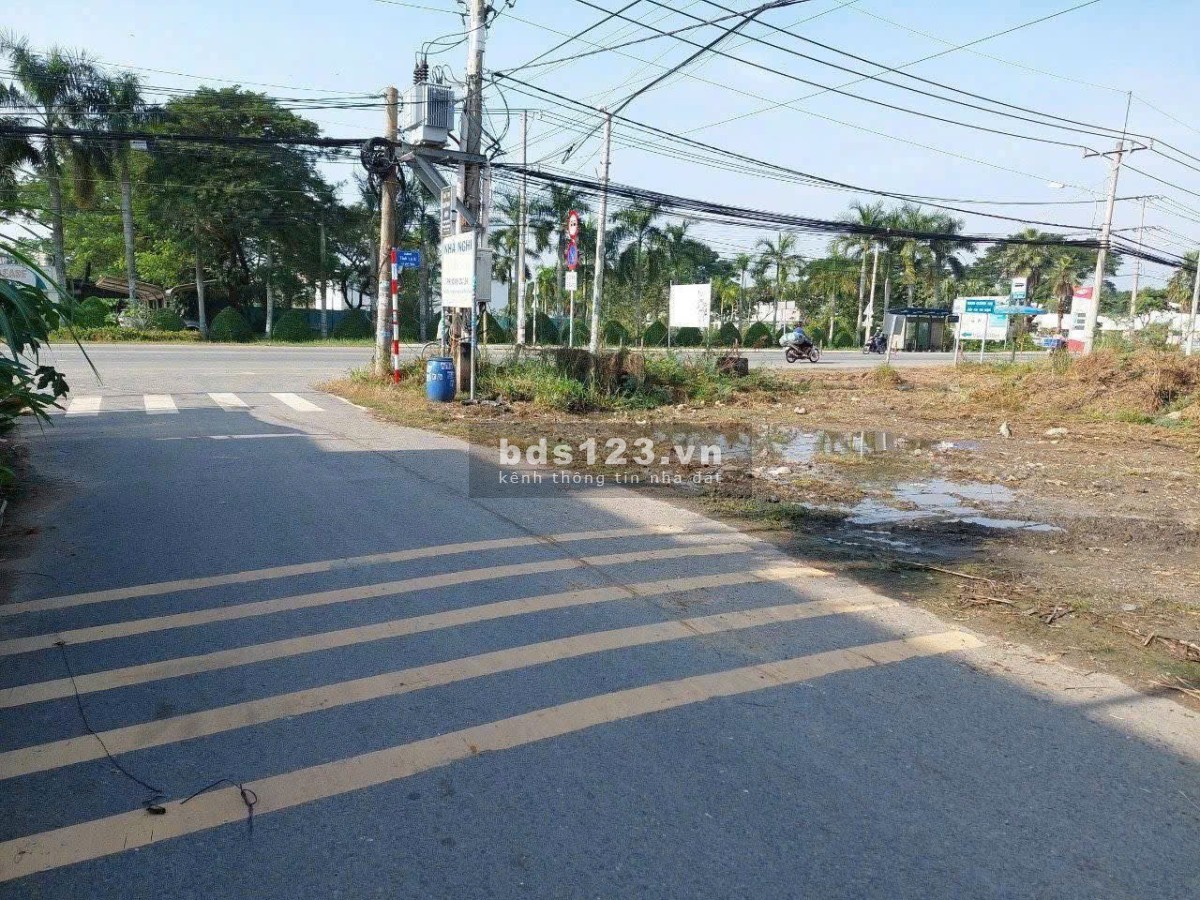 Grand City 2, chỉ 400 triệu là sở hữu, Mặt tiền đường nhựa, 225m2
