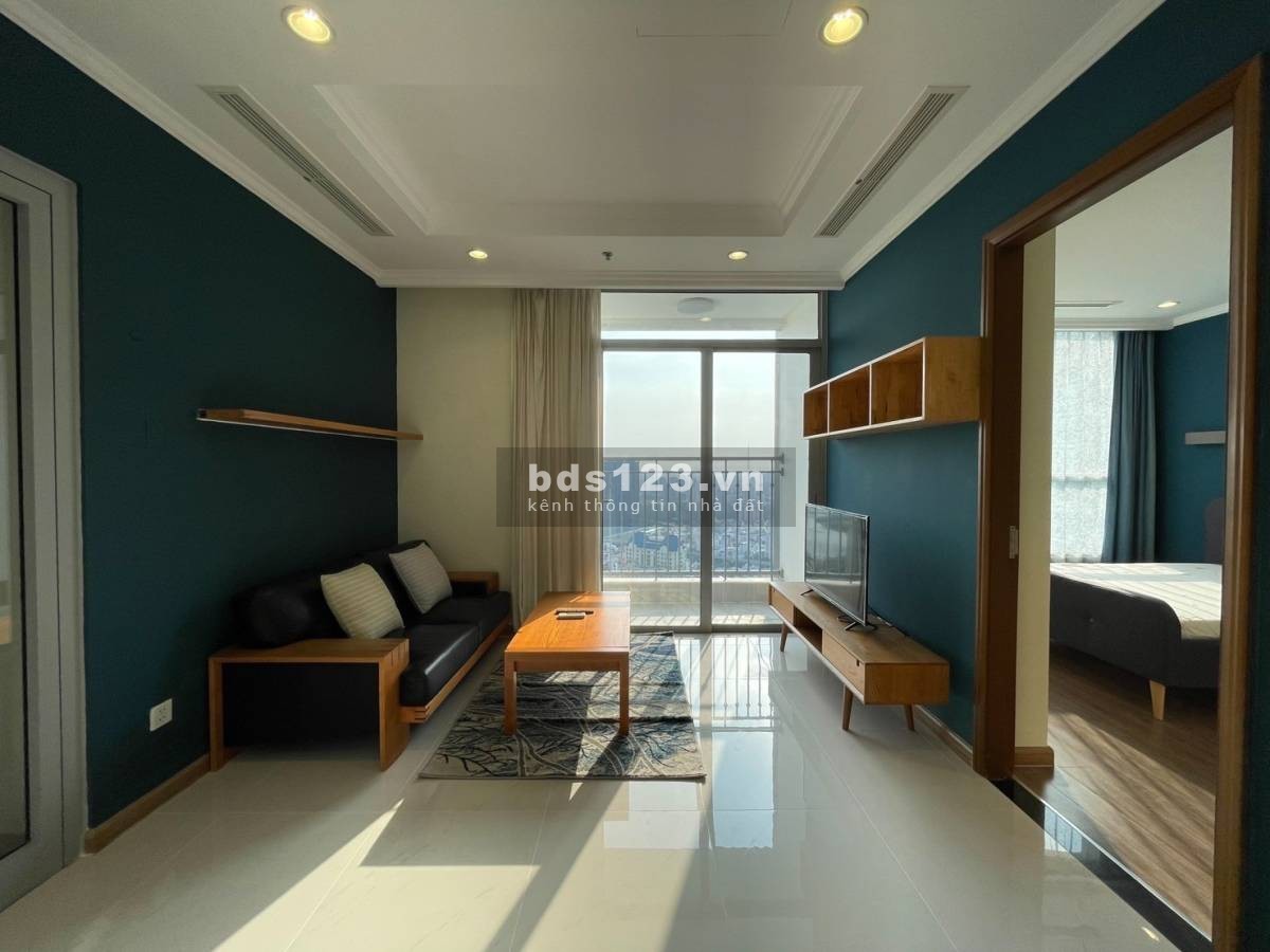 Cần bán căn hộ cao cấp Vinhome Central Park, L3, Lầu cao, Suất Nước ngoài, 2 PN