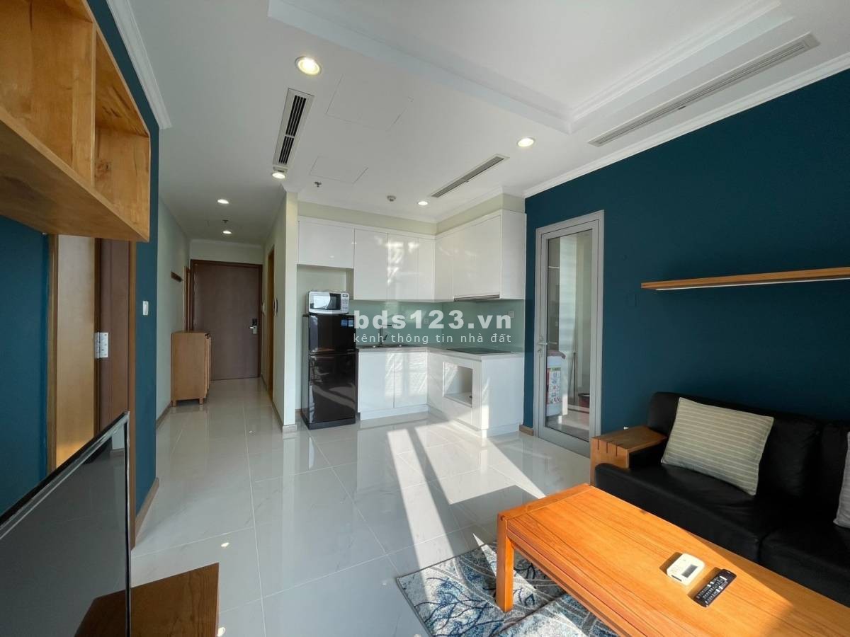 Cần bán căn hộ cao cấp Vinhome Central Park, L3, Lầu cao, Suất Nước ngoài, 2 PN
