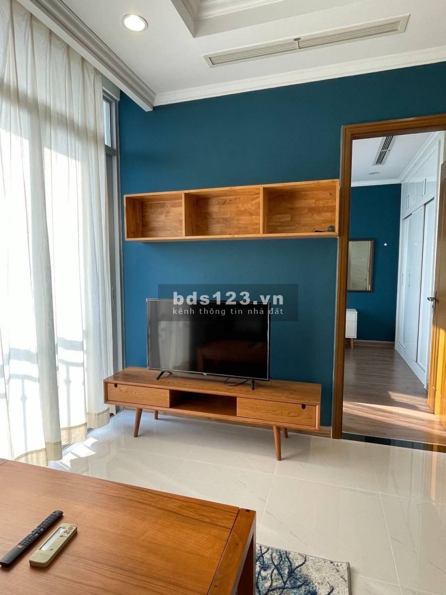 Cần bán căn hộ cao cấp Vinhome Central Park, L3, Lầu cao, Suất Nước ngoài, 2 PN