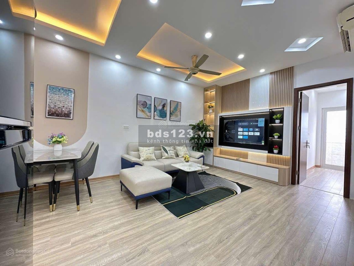 Sở hữu căn hộ View hồ Linh Đàm, DT 61.5 m2 giá chỉ 2,5 tỷ. LH: 0978062339