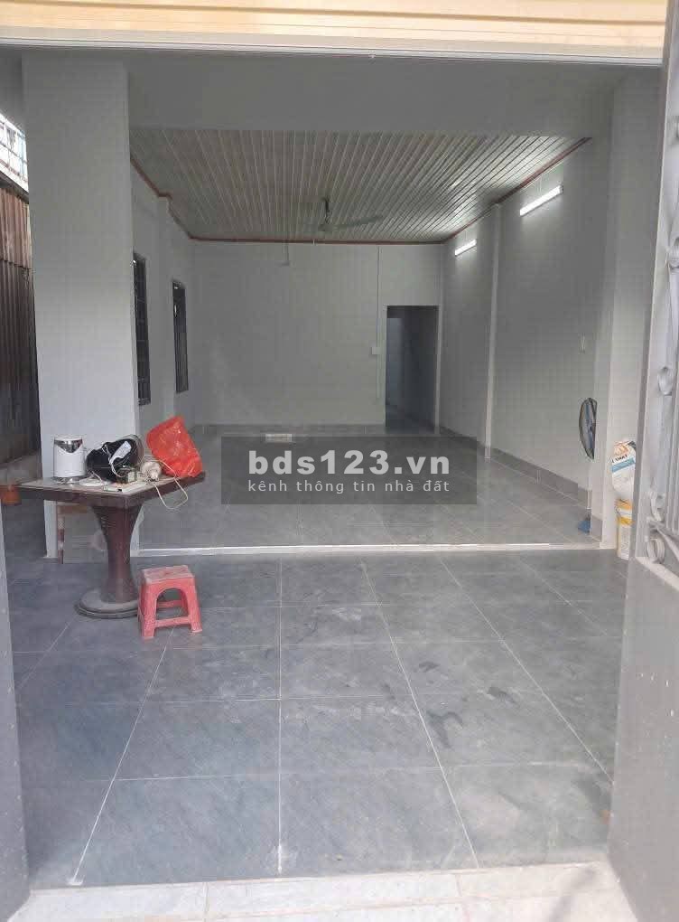 Bán nhà đường Bàu Tre, Tân An Hội, Củ Chi, 124m2, Sổ hồng riêng, giá 710 triệu
