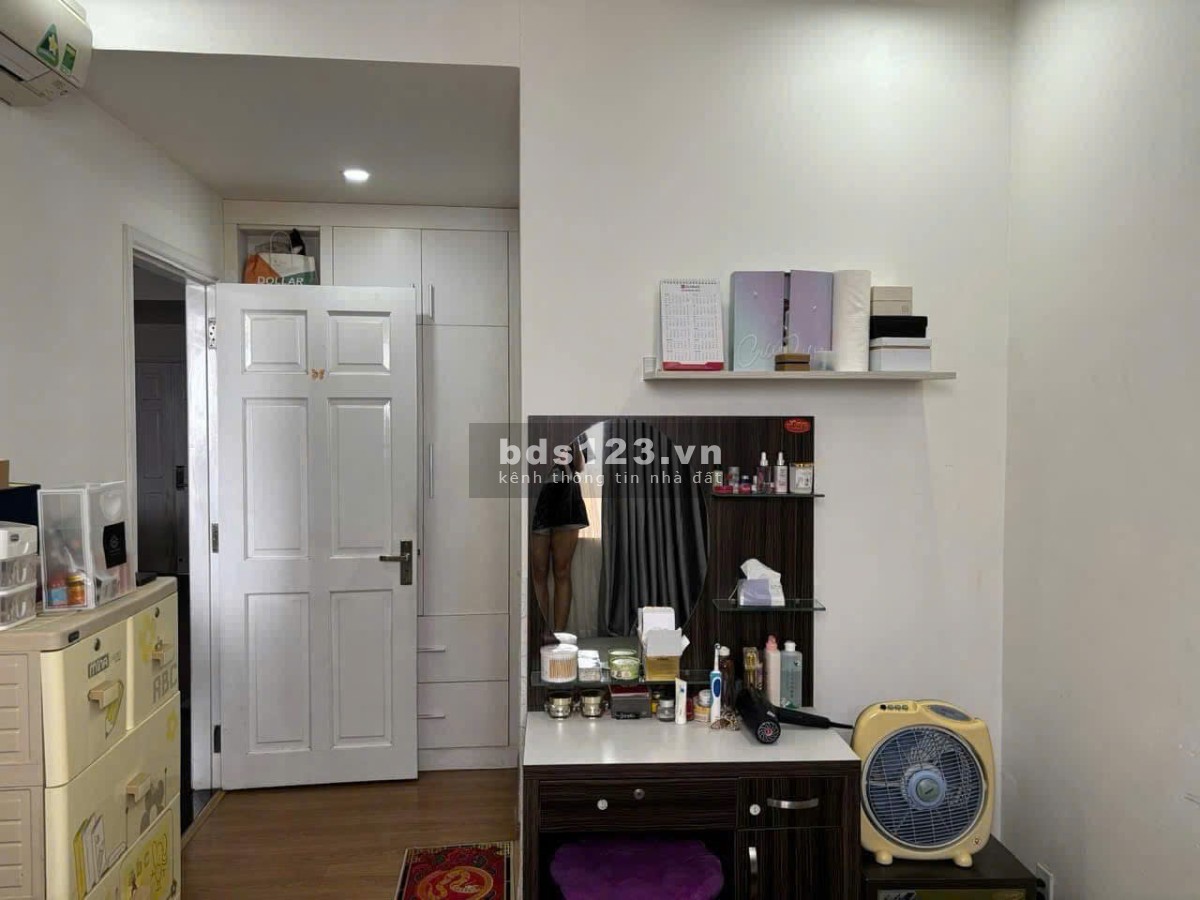 Chung cư Central Plaza, P3,Tân Bình: 75m2, 2p ngủ, 2wc chỉ 15tr/th