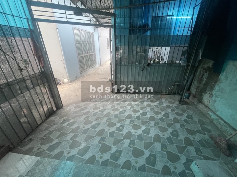 Bán đất tặng nhà cấp 4 tại Đức Thượng, Hoài Đức, diện tích 44m², thổ cư, giá chỉ 3.5 tỷ