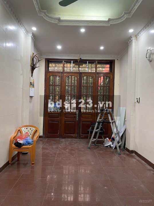Cho thuê mặt bằng kinh doanh – 18m² – 95 Gia Quất, Thượng Thanh, Long Biên, Hà Nội