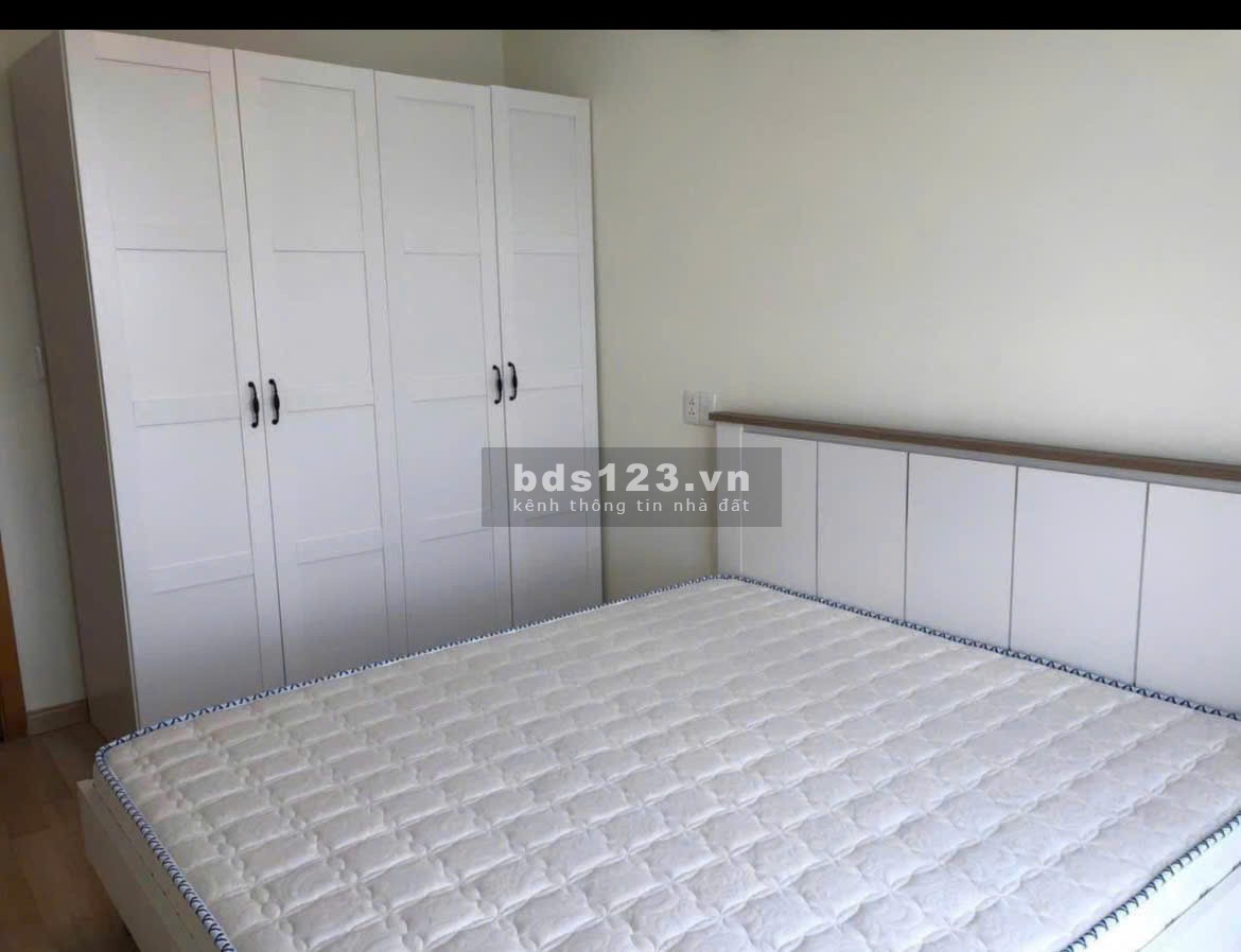Chung cư Saigon Airport, Bạch Đằng, P2, TB, 96m2, 2PN, 2WC, 17tr/tháng