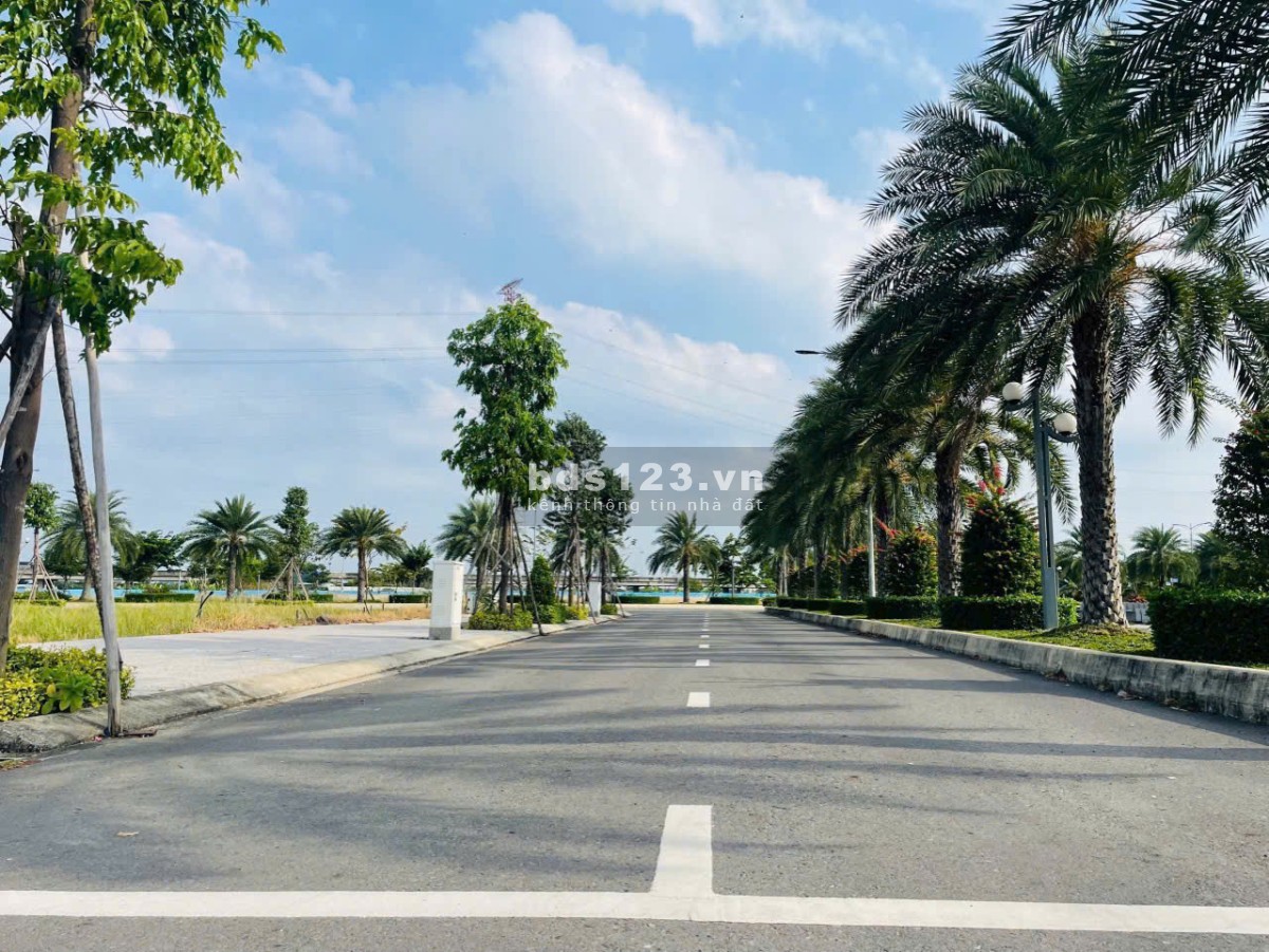 King Hill Residences, Bến Lức, Long An cạnh dự án Eco Retreat cho khách hàng đầu tư.