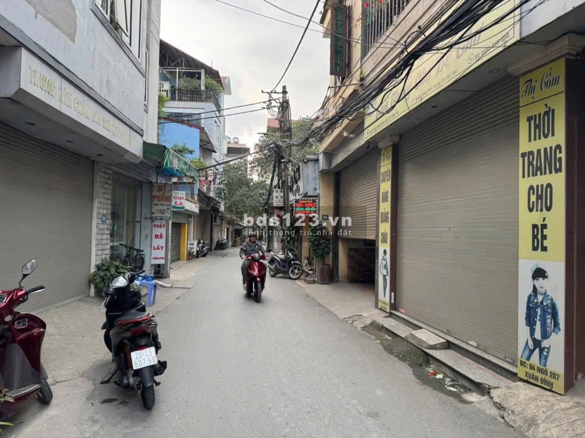 Bán nhà 207 Xuân Đỉnh – 30m² – Ô tô tránh – KD tốt – 6.6 tỷ