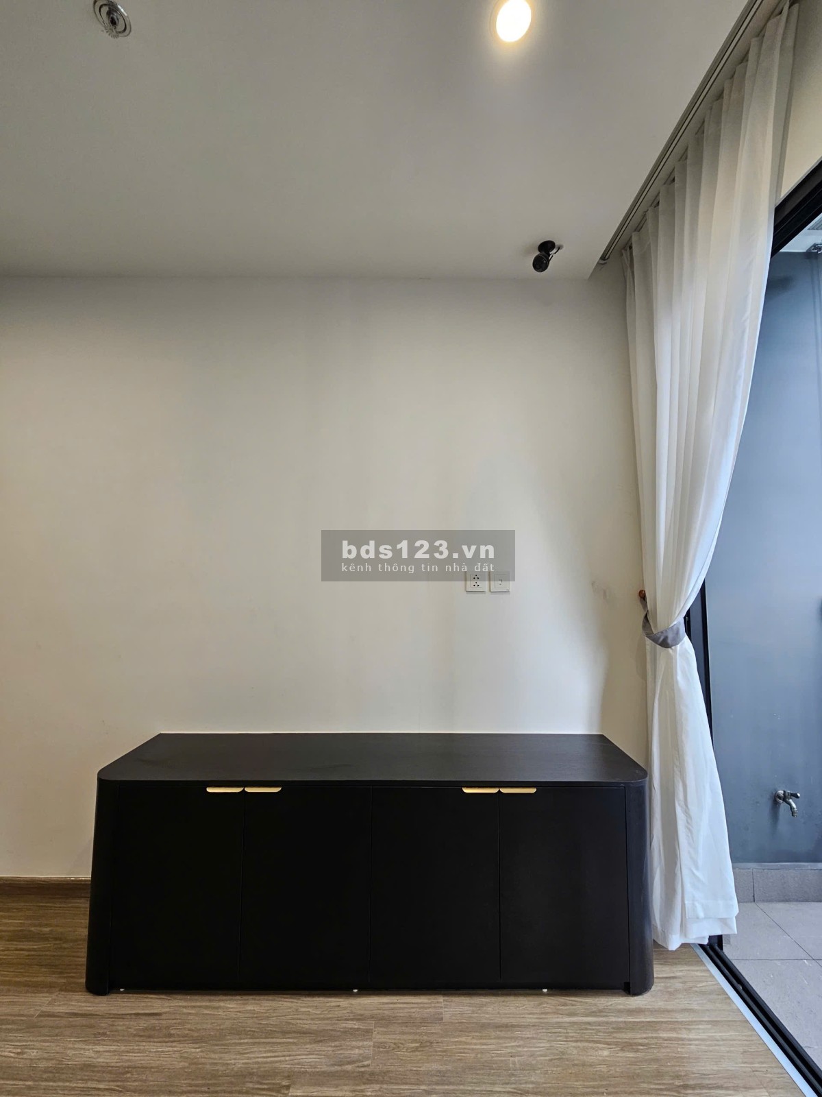 Chính chủ cần bán nhanh 1PN Pavilion Premium 35m2, nội thất cơ bản 2,2 tỷ net - Vinhomes Ocean Park