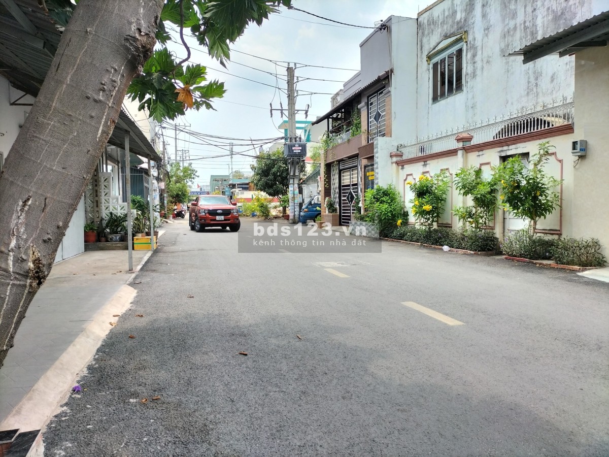 HÓC MÔN, BÁN LÔ ĐẤT 5x21m MẶT TIỀN TÔ KÝ 6