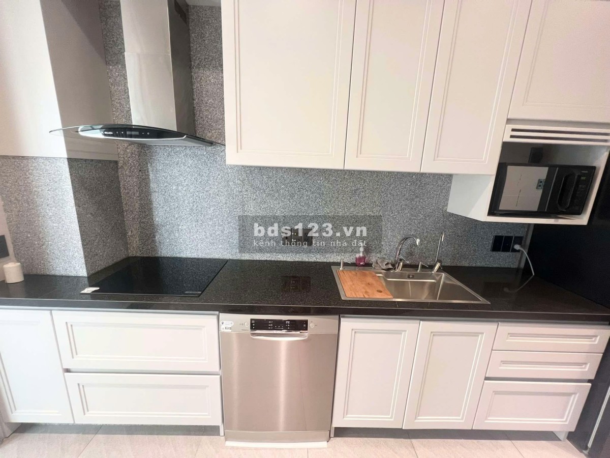 Chung cư Satra Eximland, Phú Nhuận: 110m2, 3 p ngủ, 2wc, NT, 22tr/tháng