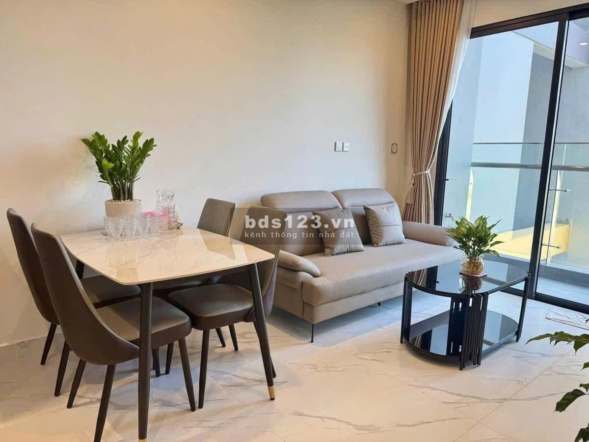Chung cư Saigon Airport, Bạch Đằng, TB: 98m2, nội thất cao cấp, 2pn, 16tr