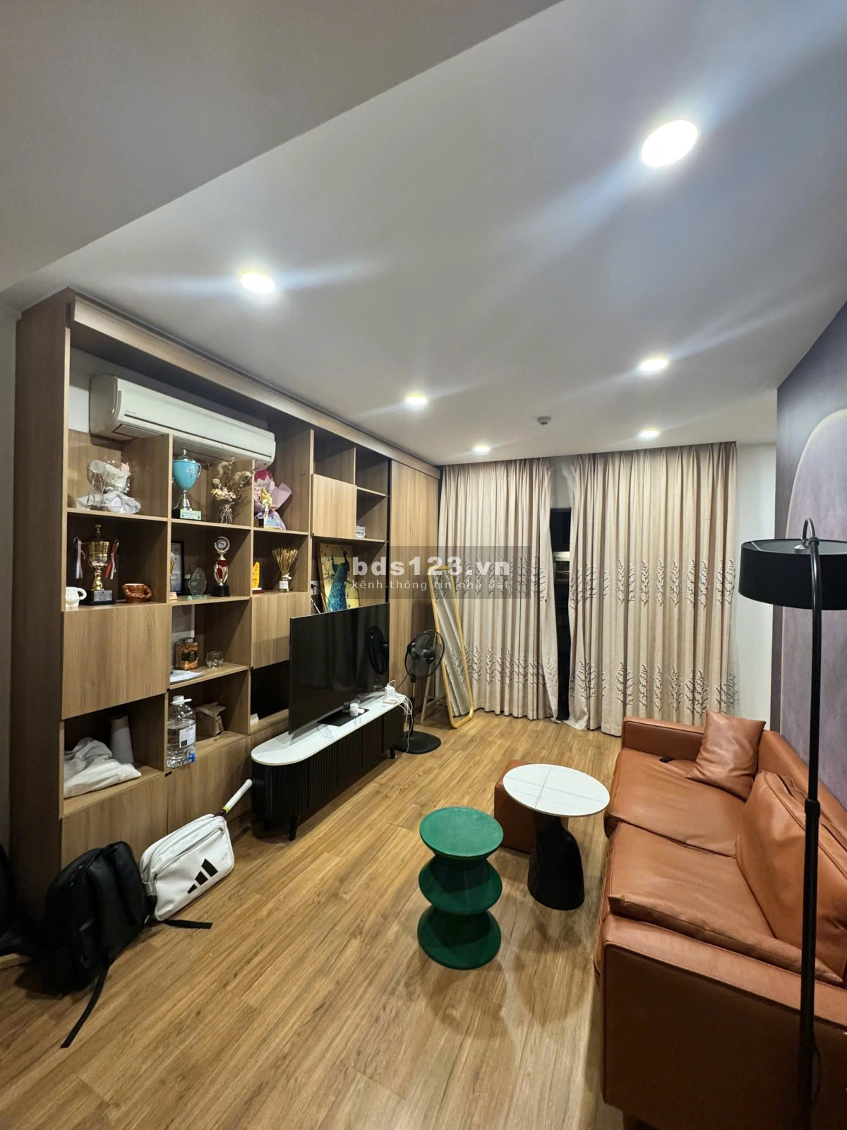 Republic, 18 Cộng Hòa, P4,Tân Bình,: 55m2, 1p ngủ, NTCB, 14tr/ tháng