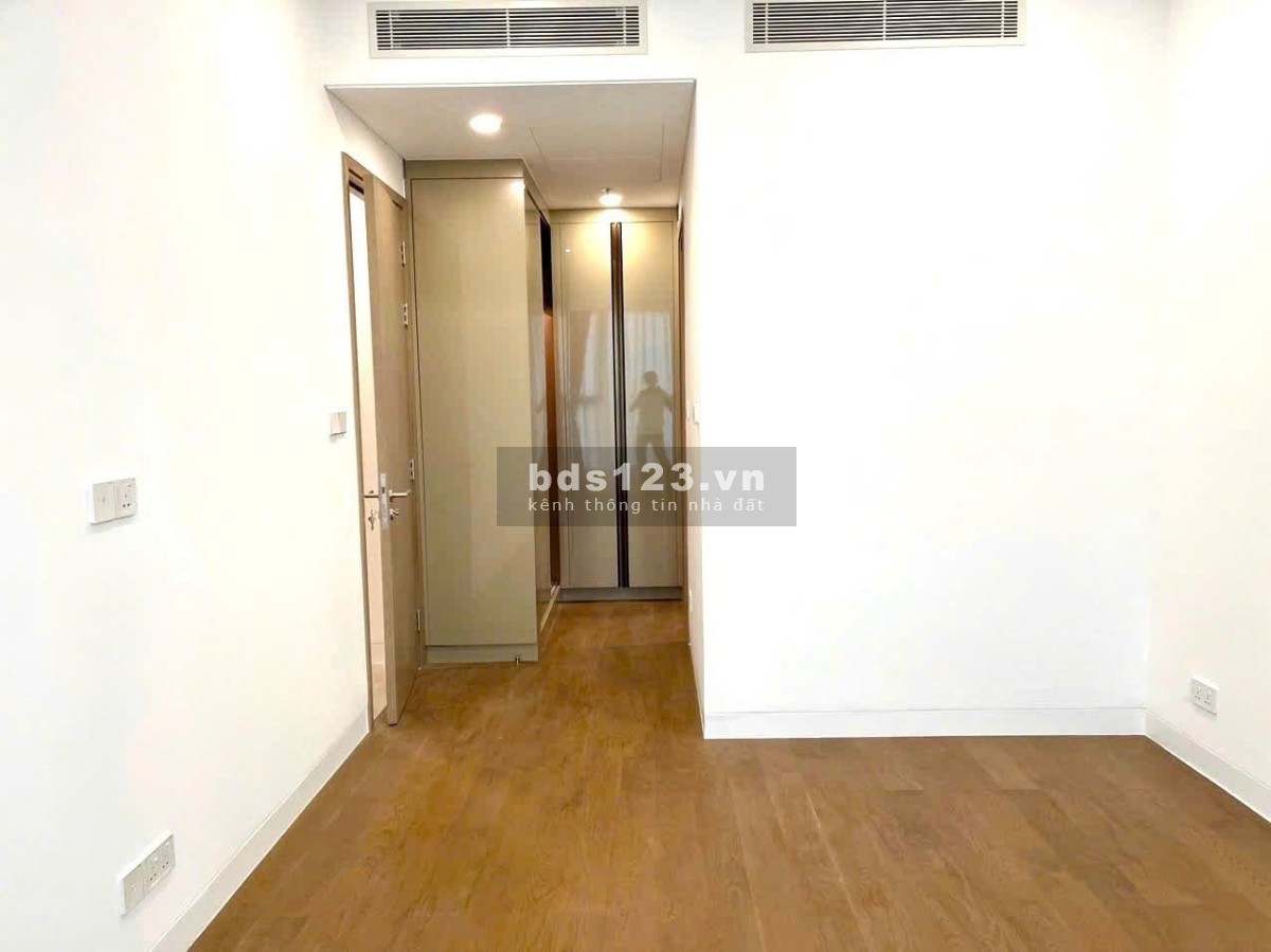 Căn hộ cao cấp Republic, Cộng Hòa, Tân BÌnh: 1p ngủ, 1wc,13tr/tháng