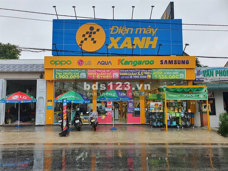 Kẹt tiền bán gấp góc 2MT 1680m2 đất đường rộng ngay KCN, trường học, chợ. Giá 210TR