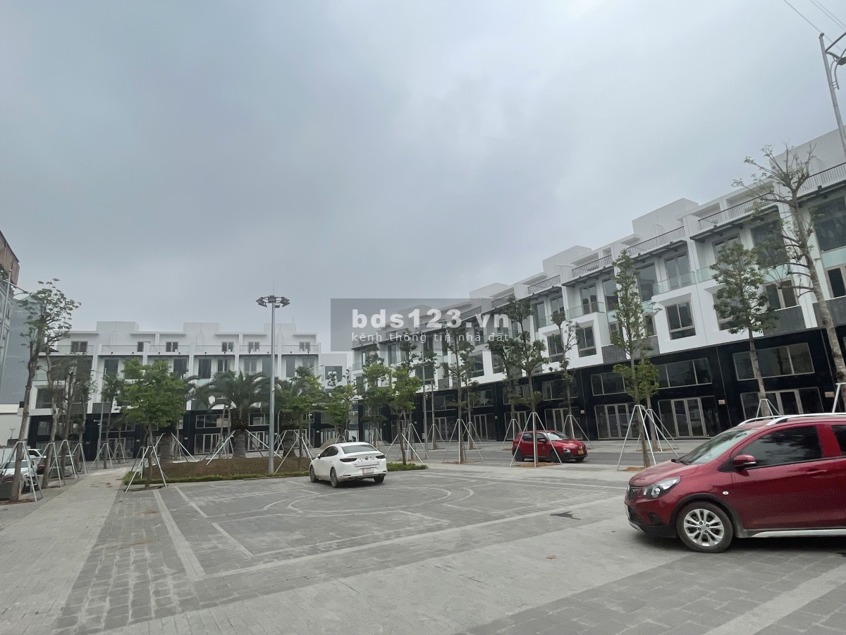 Bán Lô Đất Siêu Đẹp Thị Trấn Văn Giang 2 Mặt Tiền