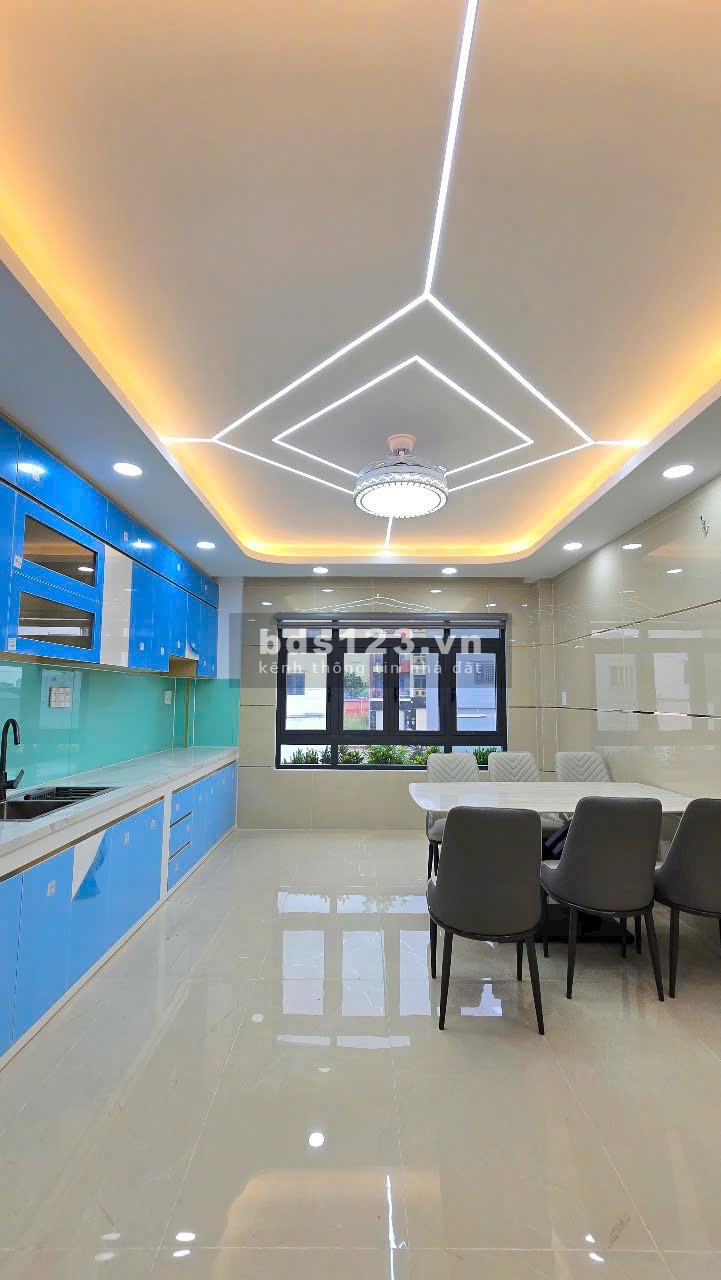 Siêu phẩm nhà mới – Thiết kế hiện đại, nội thất cao cấp