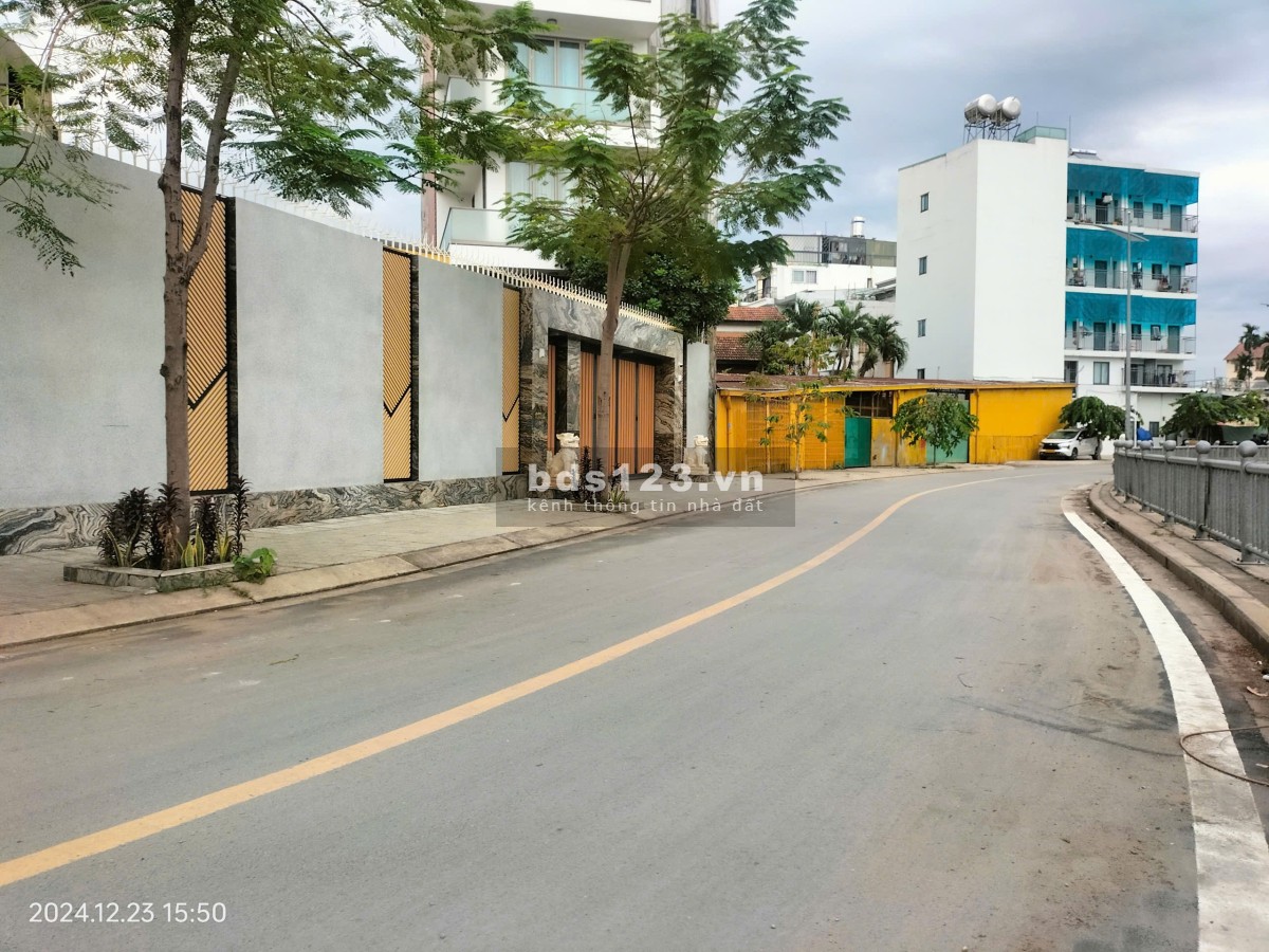 Gò Vấp, bán đất mặt tiền Phạm Huy Thông, diện tích 5x18.2m – Gần sông