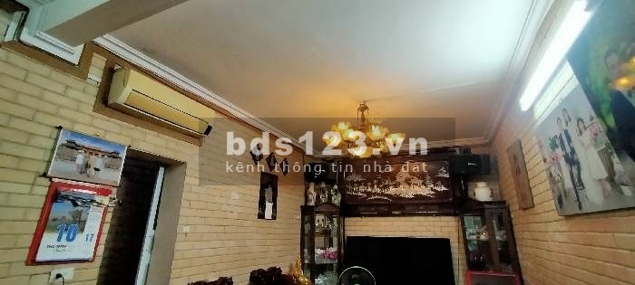 Nhà riêng Minh Khai - Oto đỗ cổng - 4 tầng - Gần phố 5m