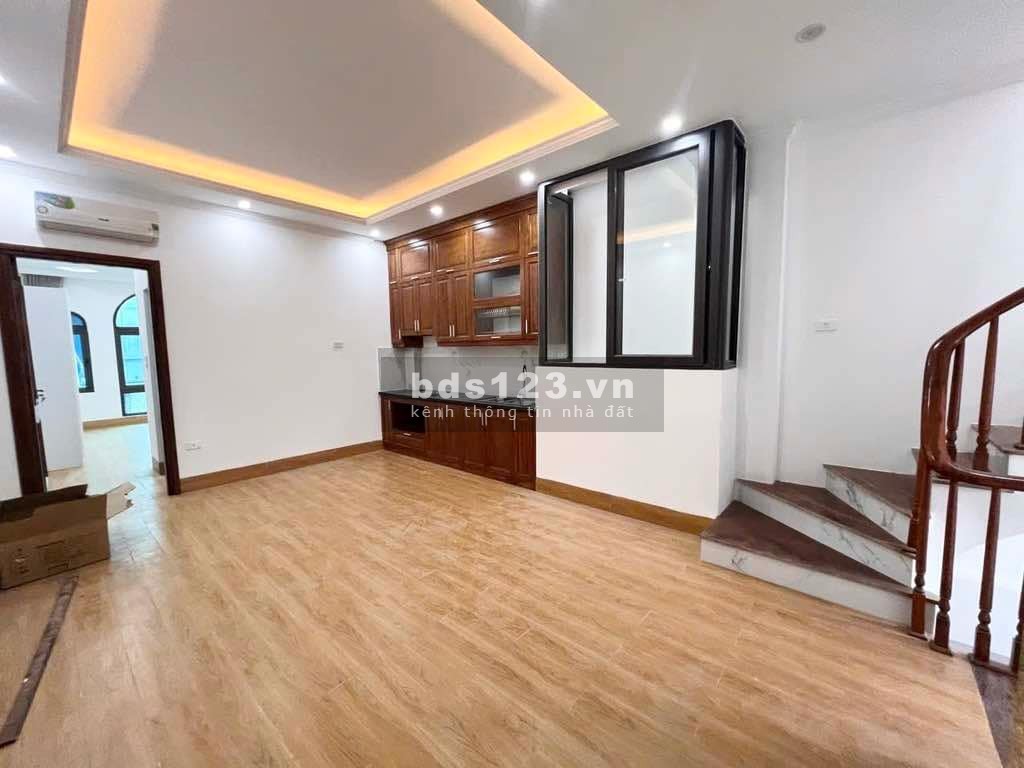 Siêu hiếm phân lô La Khê – 50m² – Hơn 12 tỷ – Full nội thất, thang máy – Đường rộng thênh thang