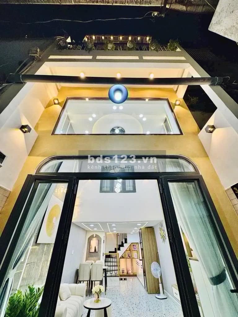 Siêu phẩm – Sát Quận 1 – Gần mặt tiền – 31m²