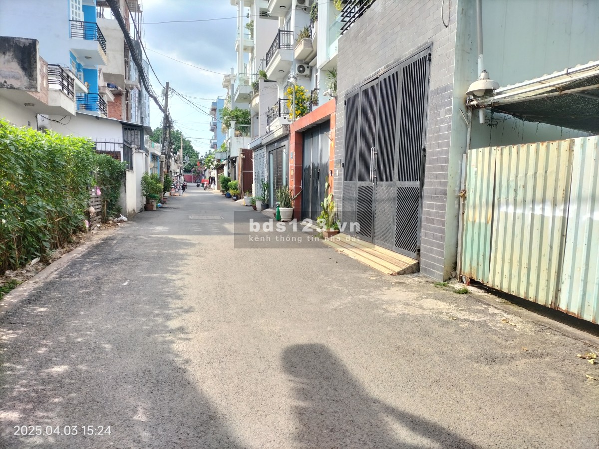 Gò Vấp, bán đất biệt thự đường Nguyễn Văn Dung, phường 6, Diện tích 9 x 17.5m