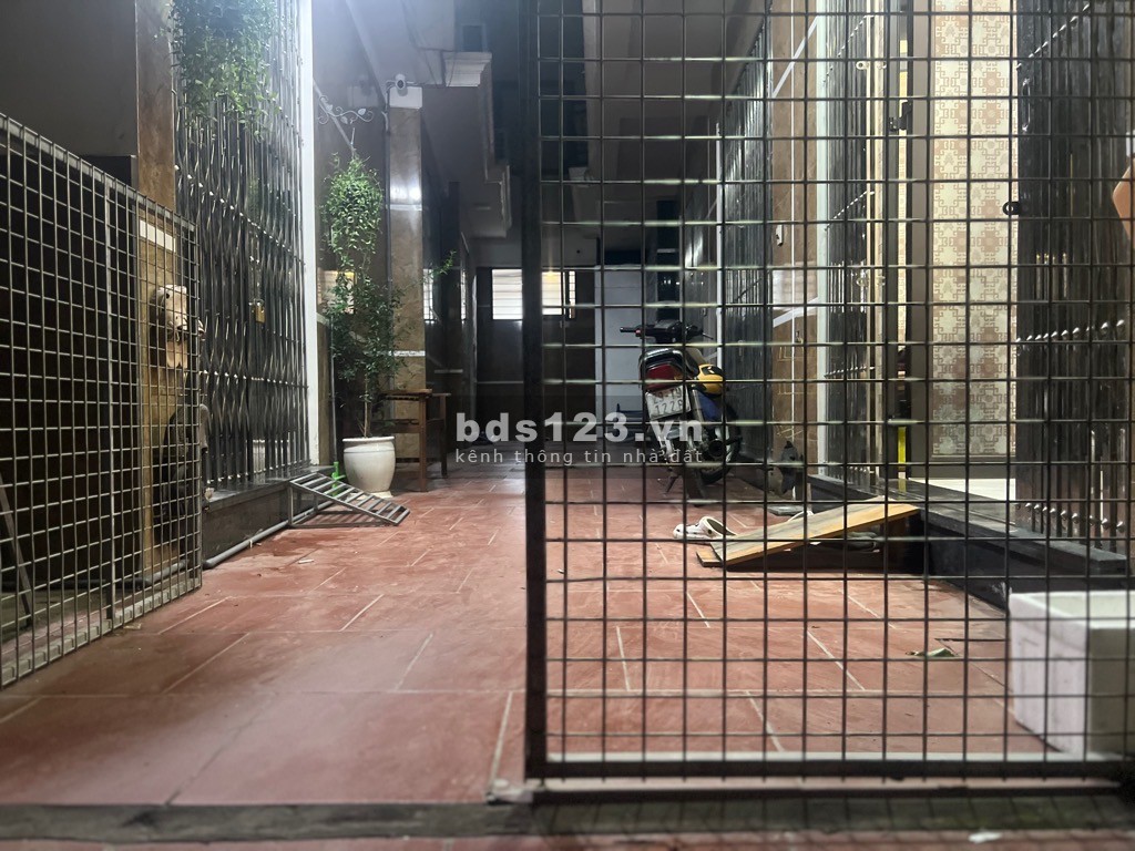 Bán nhà Mậu Lương, gần bãi gửi xe ô tô – Nhà lô góc – Diện tích 30m² – Giá 5,54 tỷ