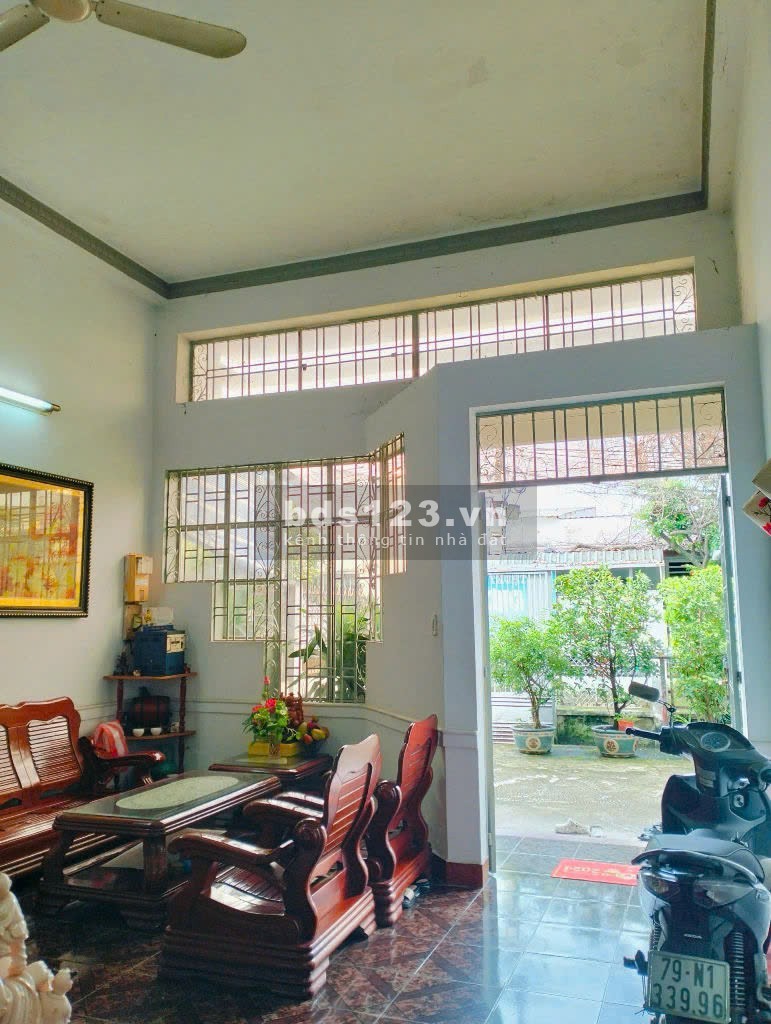 Hóc Môn, bán nhà 1 lầu Nguyễn Ảnh Thủ (Bà Điểm) DT 149m², giá chỉ 7 tỷ