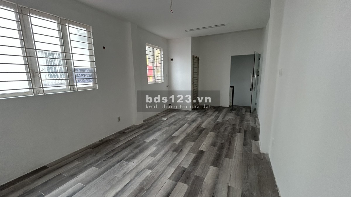 Chính chủ cho thuê nhà 2 mặt tiền Điện Biên Phủ, Quận 3, 1 Trệt 1 Lầu, nhà mới. A Hùng 0976462900