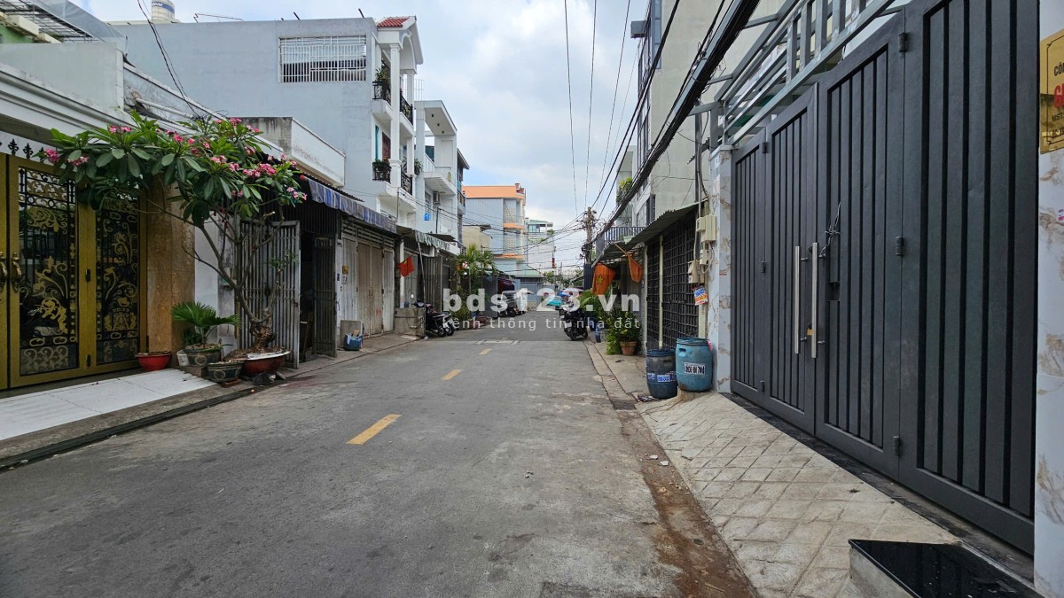 Bán nhà Bình Tân (MT đường số 6, Bình Hưng Hòa); 4x21m; 1 lần; an ninh, không ngập; sổ hồng; 6,25 tỷ