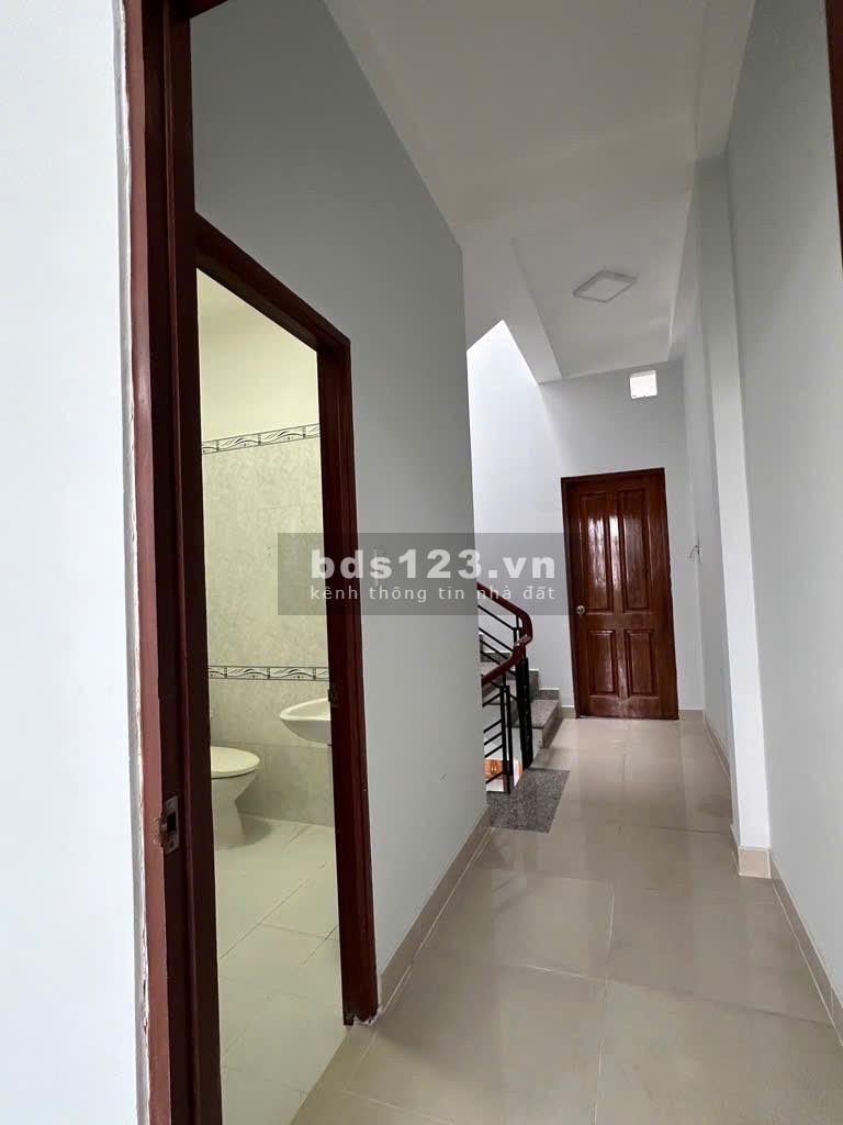Mặt tiền kinh doanh 85m2 Phạm Hữu Lầu, Ngang 4.1, 3 tầng, 14,8 tỷ