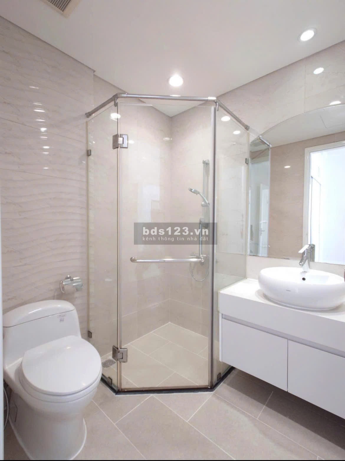 Chung cư Nguyễn Kim, Nhật Tảo, Q10: 75m2, 2p ngủ rộng, 14tr/tháng.