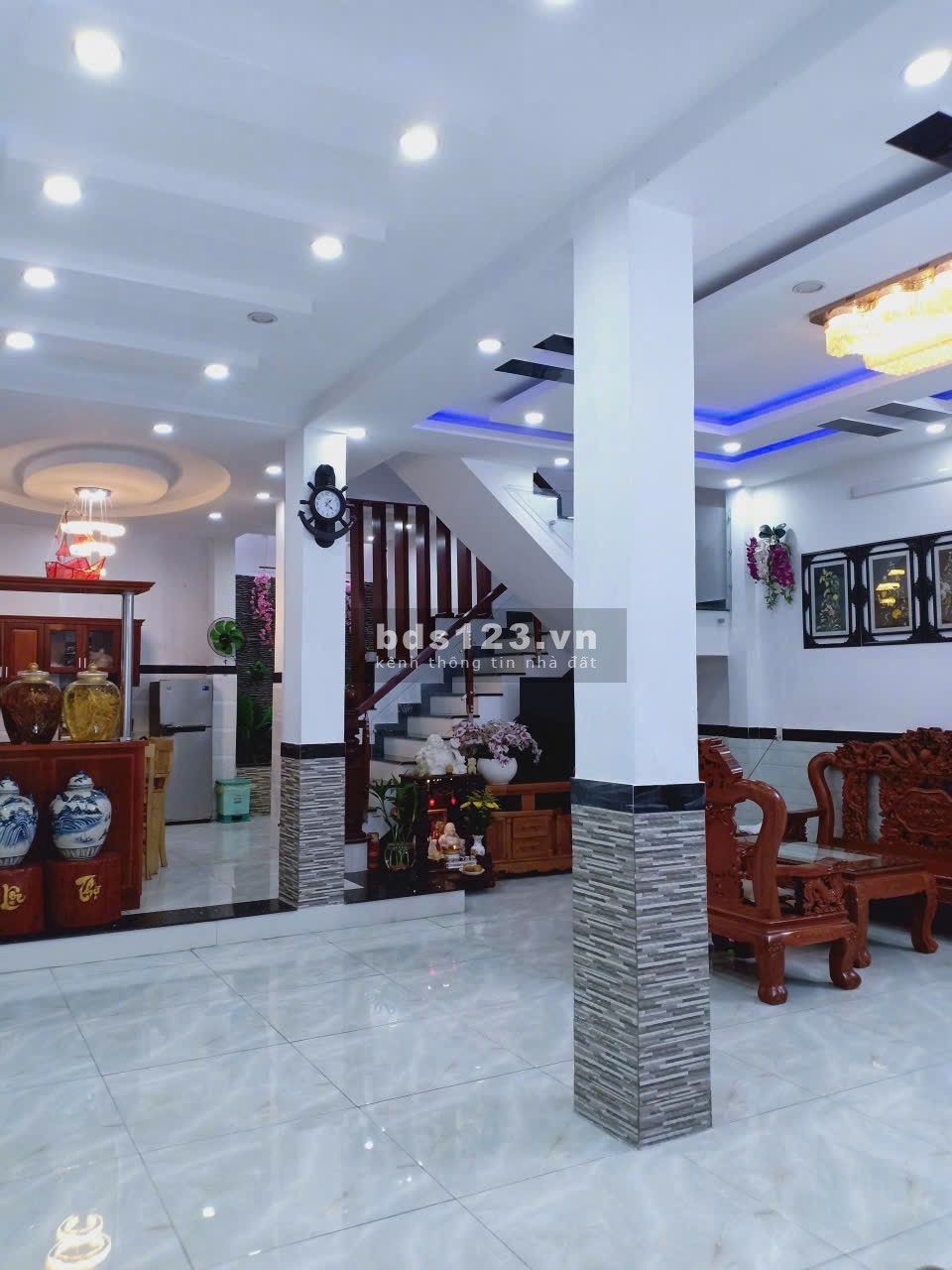 Tân Bình, bán nhà trục hẻm 118 Phan Huy Ích, 4 tầng + sân thượng, diện tích 7x15m