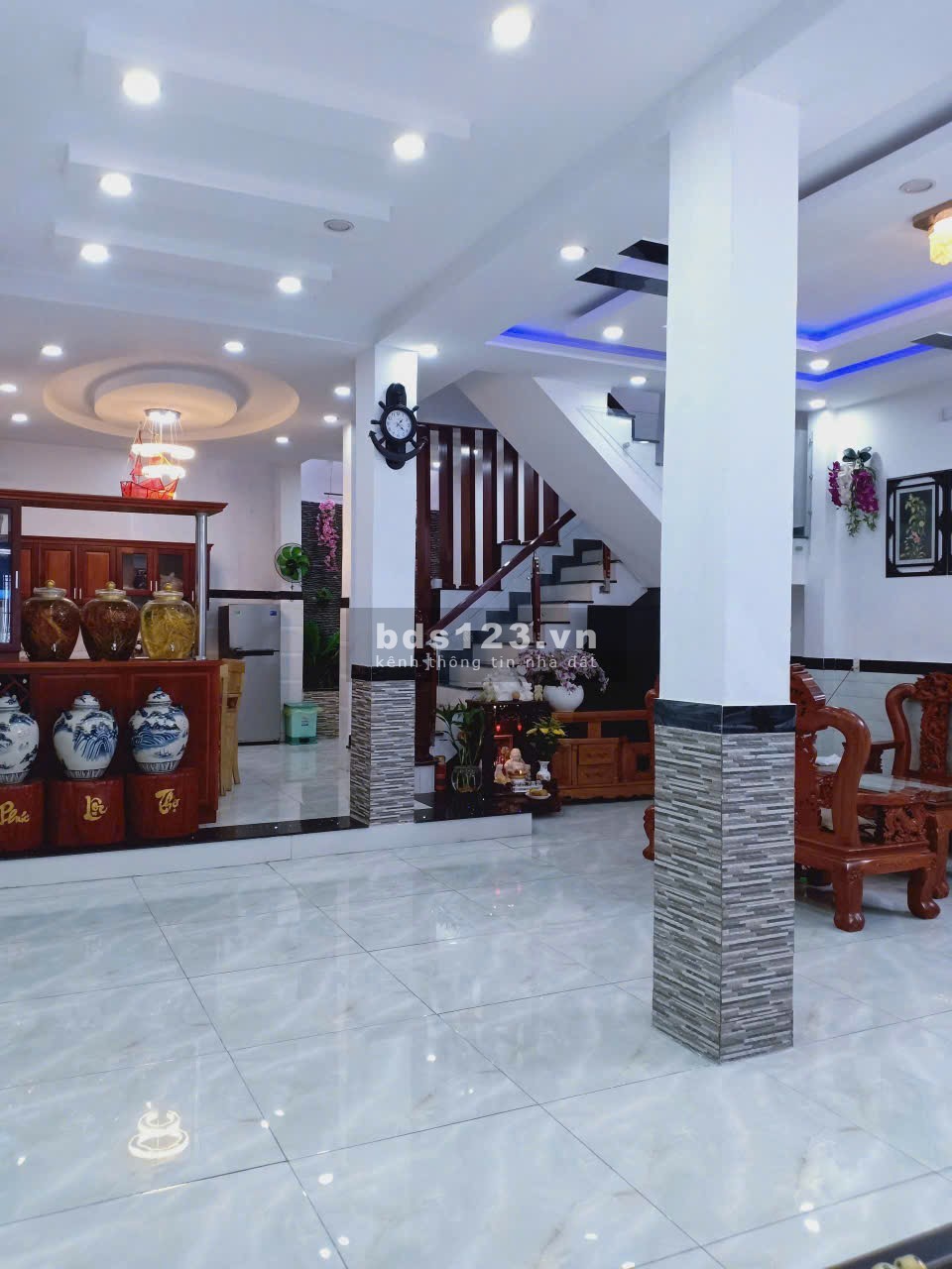 Tân Bình, bán nhà trục hẻm 118 Phan Huy Ích, 4 tầng + sân thượng, diện tích 7x15m