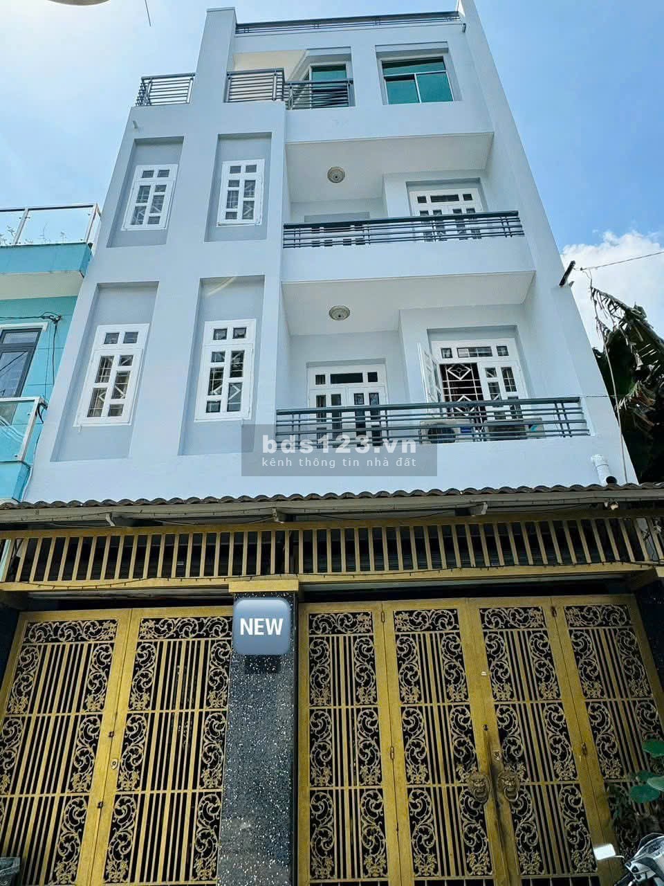 Tân Bình, bán nhà trục hẻm 118 Phan Huy Ích, 4 tầng + sân thượng, diện tích 7x15m