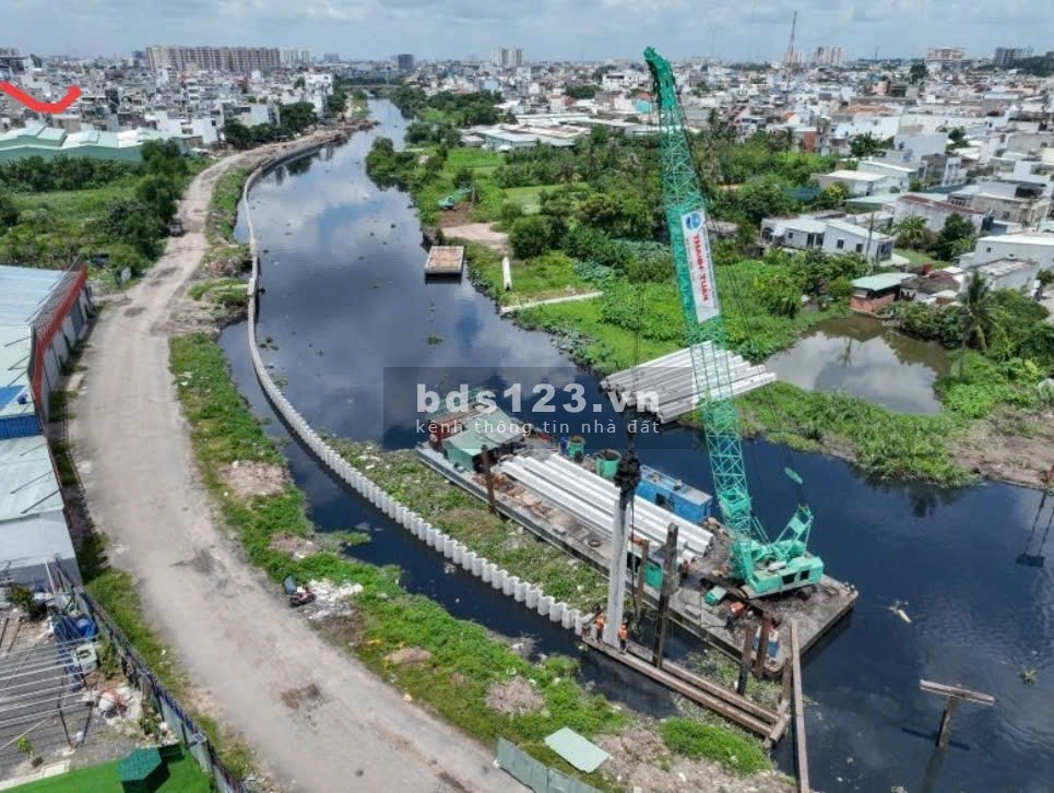 Gò Vấp, bán 760m² đất mặt tiền ven sông Vàm Thuật, diện tích 13.5x56m