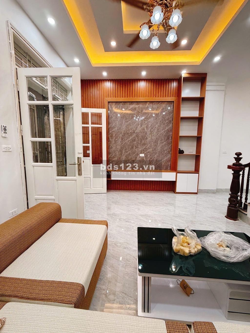 Bán nhà Phú Minh - Chỉ 6 tỷ 8 - Nhà đẹp, 4 tầng - Sổ đỏ chính chủ