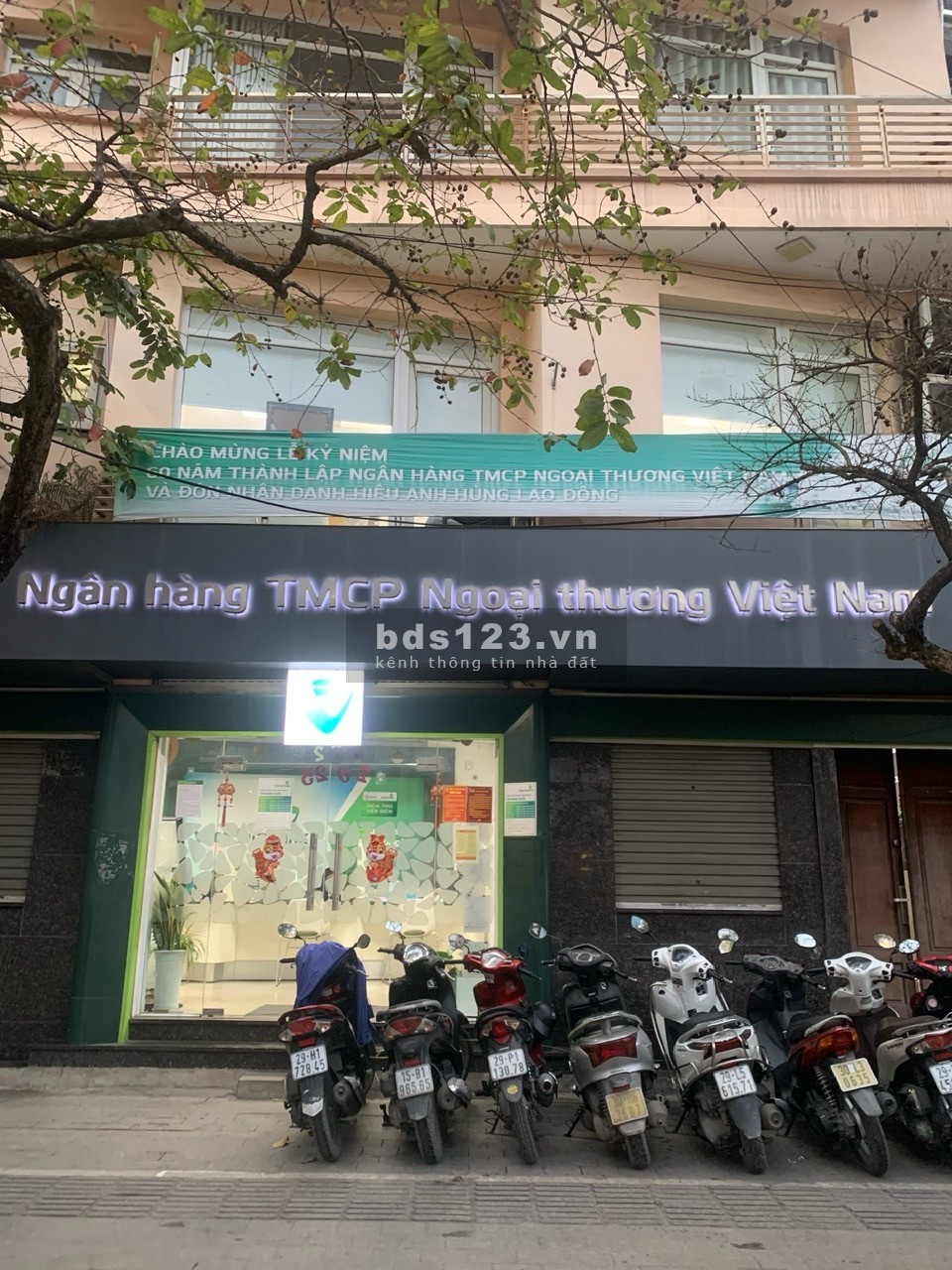 Cho Thuê Nhà số 84 Văn Cao, Ba Đình, Hà Nội