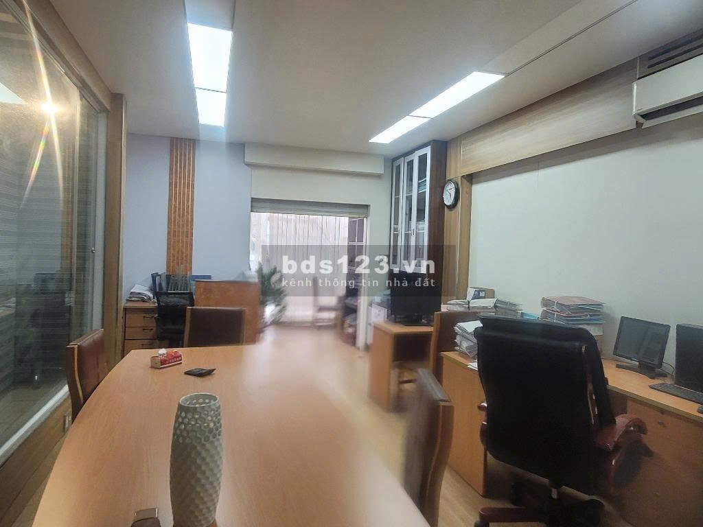 Nhà mới đẹp ở ngay – Hẻm xe tải Lê Trọng Tấn – 84m² – Giá 8,5 tỷ