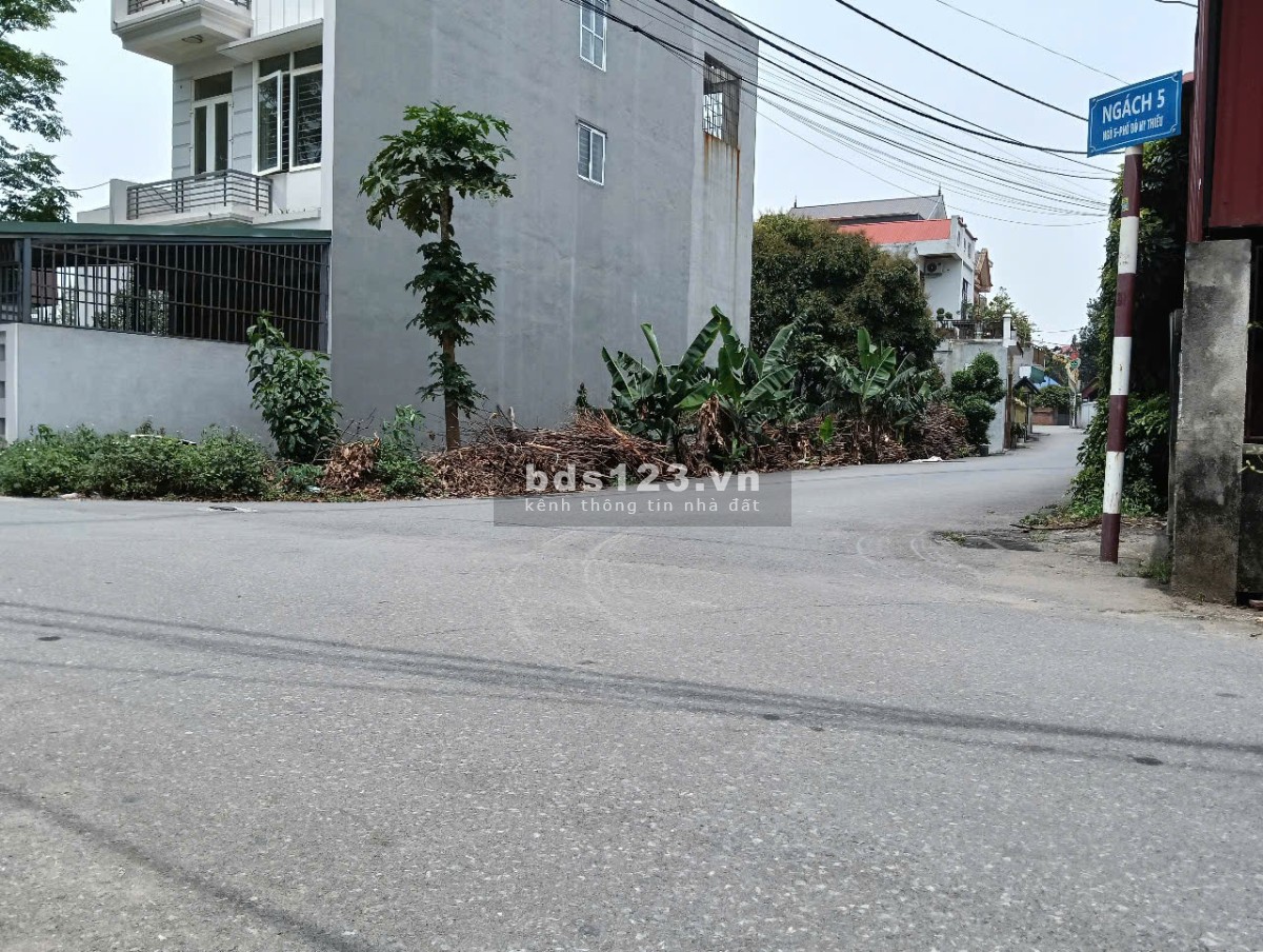 Bán lô góc hai mặt tiền ngay đường Đinh Tiên Hoàng, Khai Quang, Vĩnh Yên, Vĩnh Phúc