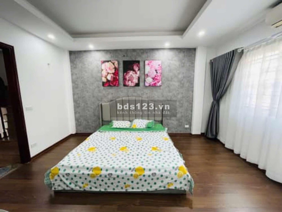 Giá nào cũng bán – Nhà phố Lĩnh Nam, Hoàng Mai – 32m², 5 tầng, mặt tiền 4.6m