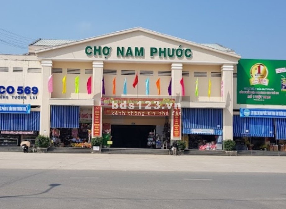 Sập hầm - 181m2 ngang 6m đường 5m5 Ngay Chợ Nam Phước - Cách đường Hùng Vương 80m - Giá 9xx