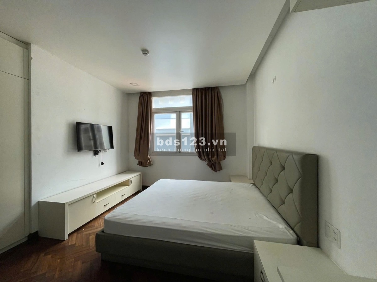 Chung cư Ruby Garden, P15, Tân Bình : 91m2, 2p ngủ, có NT, 11tr/th
