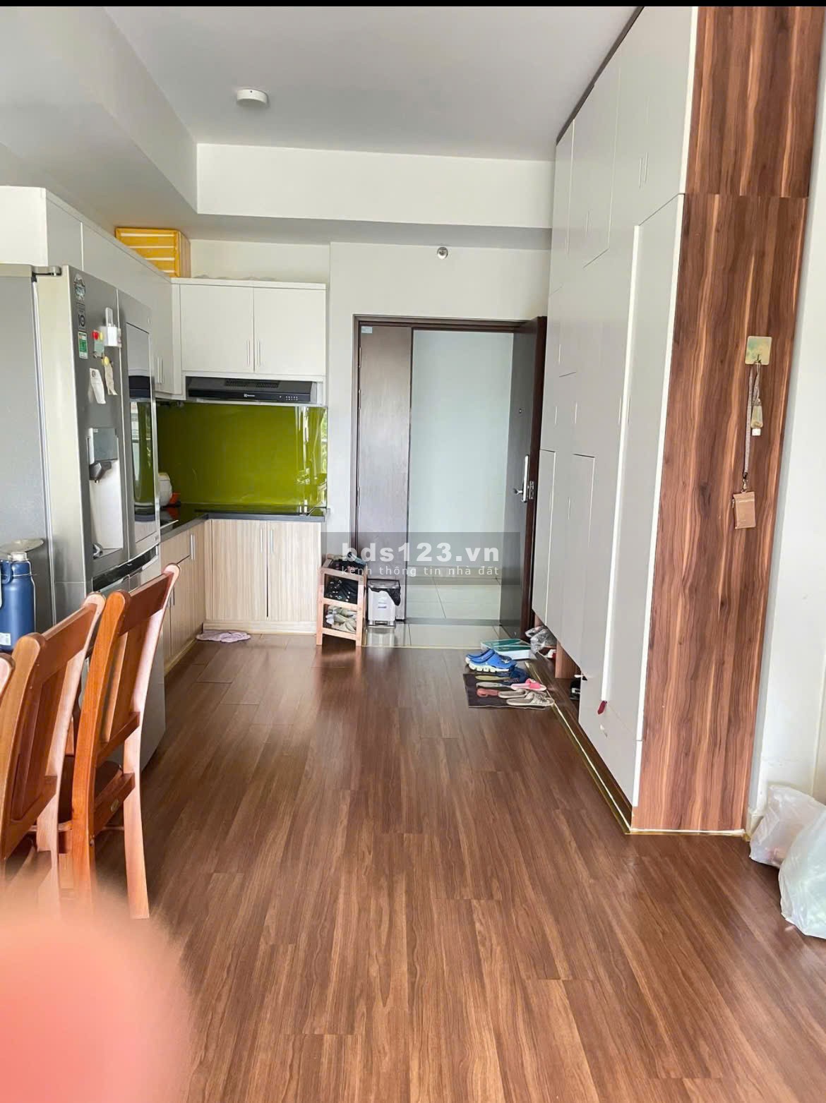 Chung cư Melody, Âu Cơ, Tân Sơn Nhì, TP: 76m2, 2p ngủ, 2wc 13tr/th.