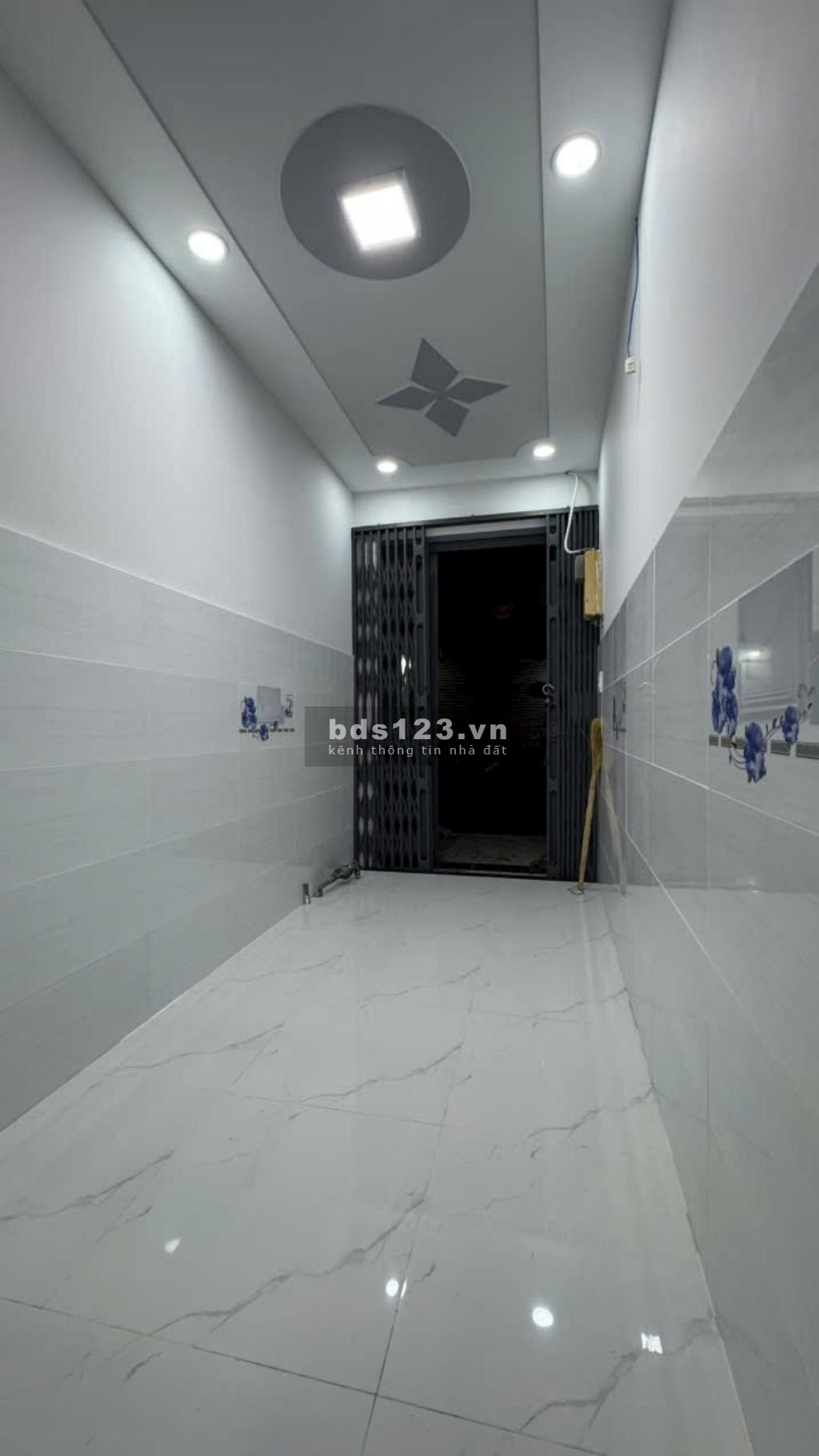 Nhà cực hiếm Khuông Việt, 2 Tầng, 20m2, chỉ hơn 2 tỷ