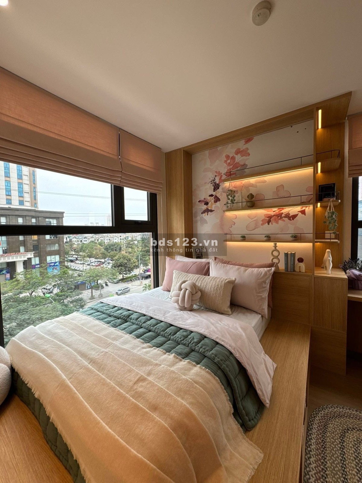 Bán CC cao cấp tại The Charm An Hưng, đẳng cấp sang trọng , đầy đủ tiện ích xung quanh .