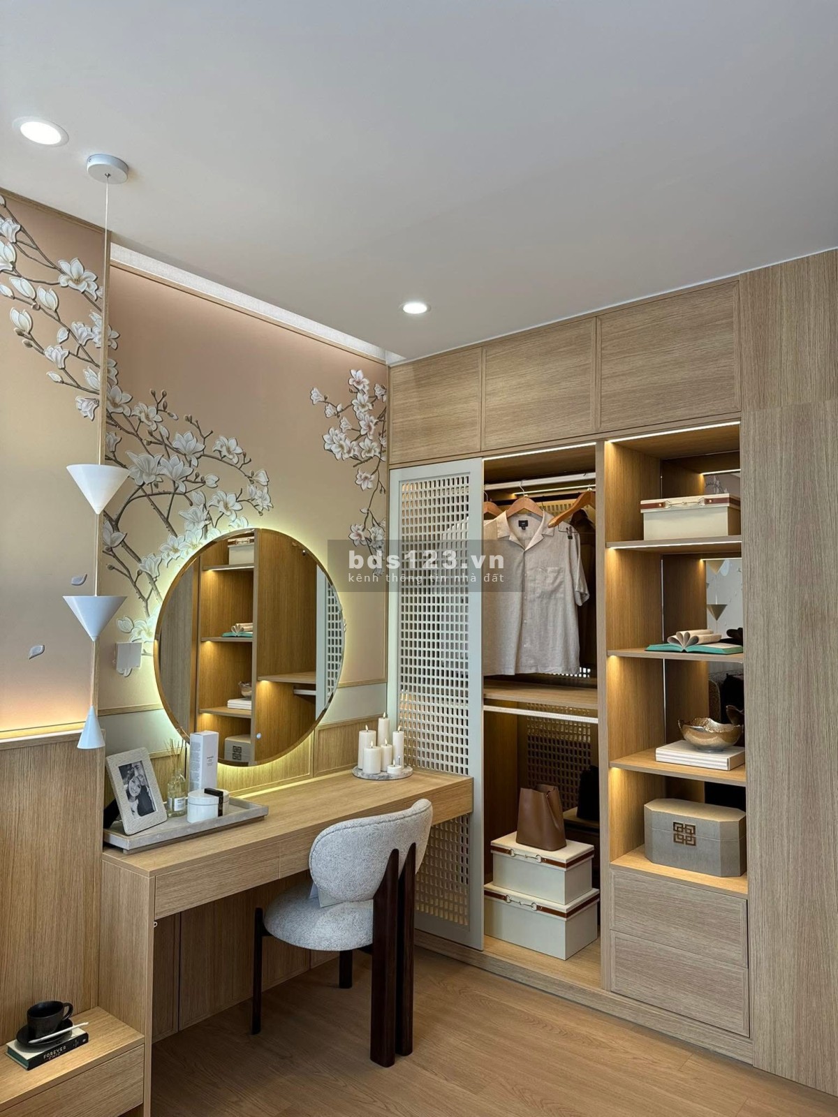 Bán CC cao cấp tại The Charm An Hưng, đẳng cấp sang trọng , đầy đủ tiện ích xung quanh .