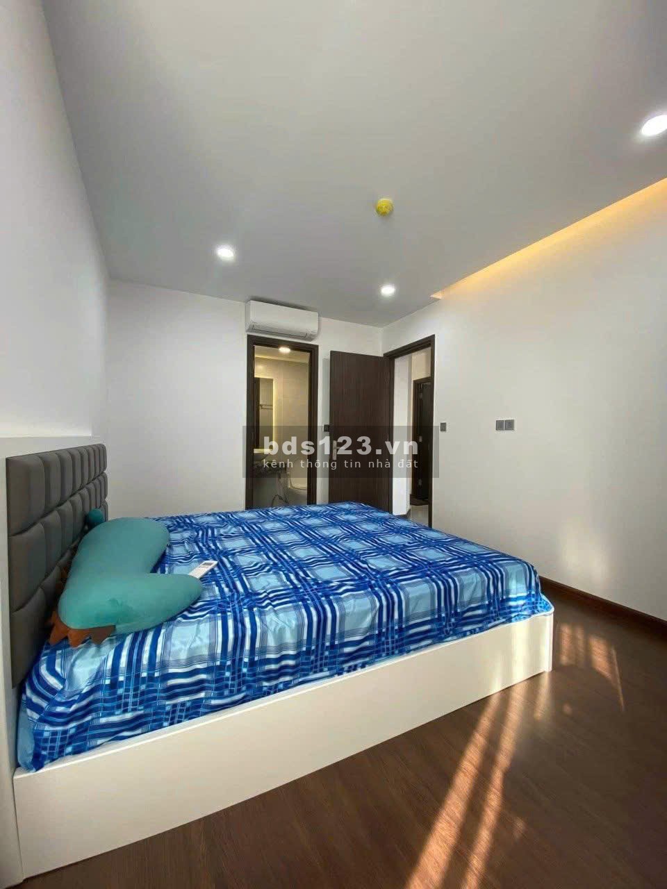 Chung cư Saigon Airport, Bạch Đằng, TB: 89m2, nội thất cao cấp, 2pn, 17tr/tháng